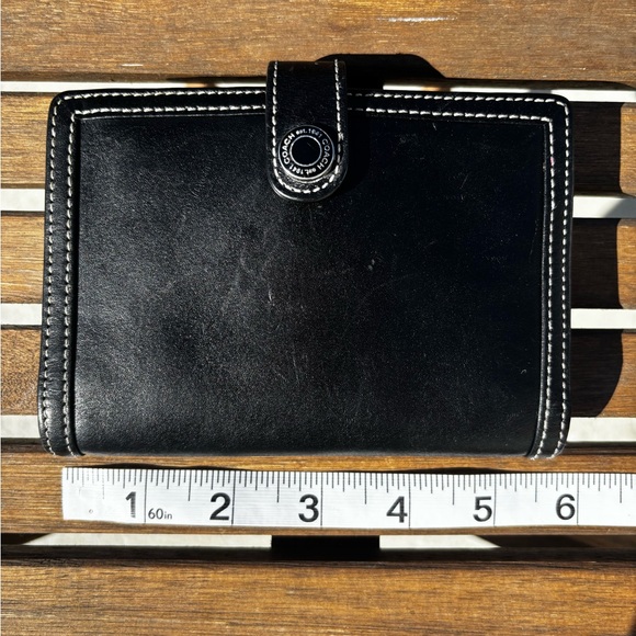 Coach • Black Leather Agenda/Planner/Passport Holder - Picture 4 of 5